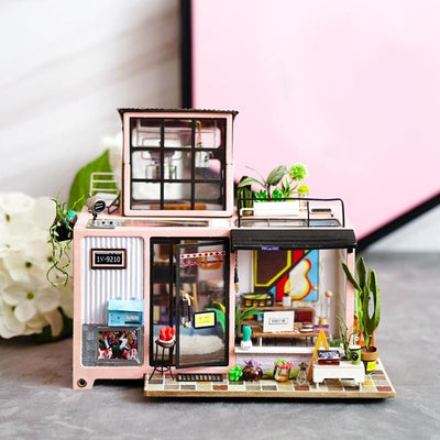 DIY Miniature Kevin's Studio with LED light - Lemon And Lavender Toronto