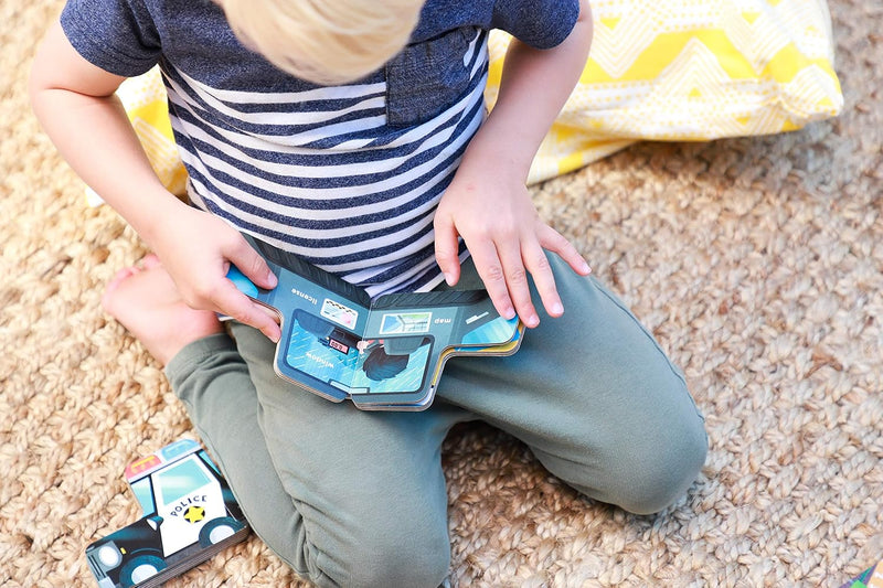 Read & Ride: Cars & Trucks: 4 board books inside!