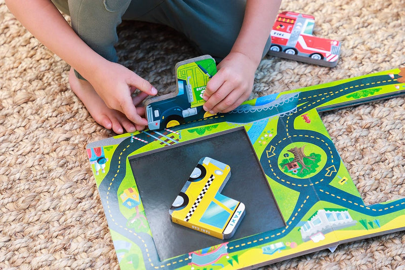 Read & Ride: Cars & Trucks: 4 board books inside!