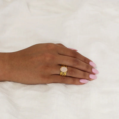 Boho Oval Adjustable Ring | Rose Quartz & Gold