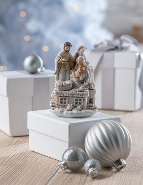 Away in a Manger Nativity Figurine - Lemon And Lavender Toronto