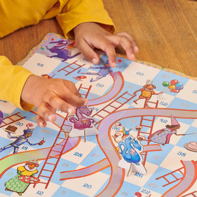 Slips & Ladders Dragon Shaped Game