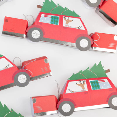 Reindeer In Car Crackers Meri-Meri