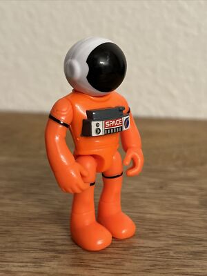 Space Adventure Astronaut Figure