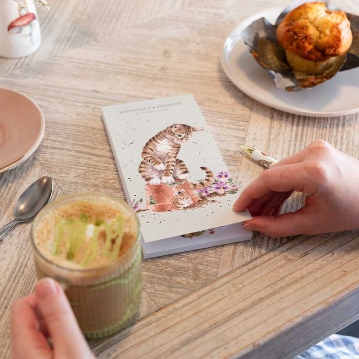 Hide and Squeak Shopping List Pad