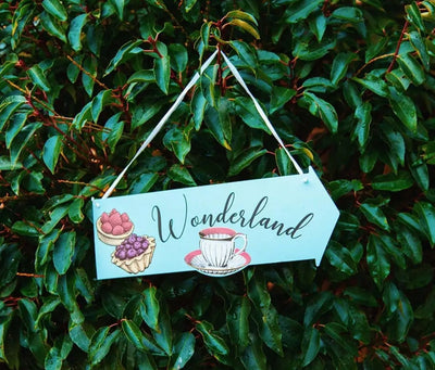 Alice in Wonderland Party Sign Decorations - 12 Pack - Lemon And Lavender Toronto