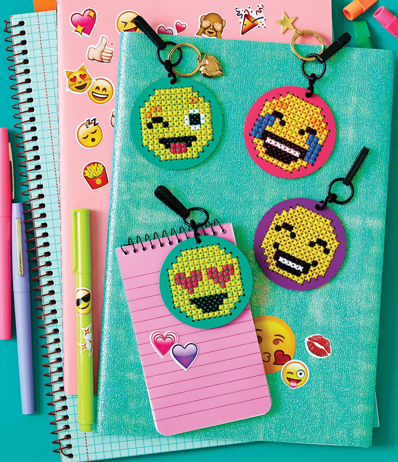 KLUTZ - BFF Backpack Charms - Lemon And Lavender Toronto