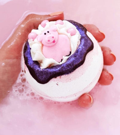 Piggy in the Middle Bath Bomb - Lemon And Lavender Toronto