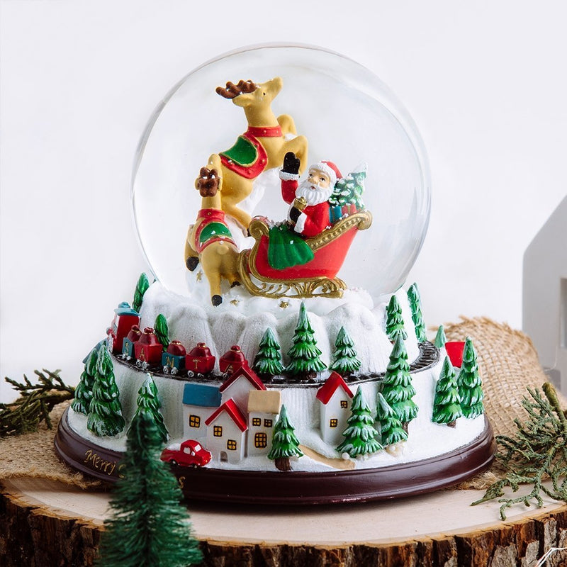 Santa Coming to Town Snow Globe - Lemon And Lavender Toronto