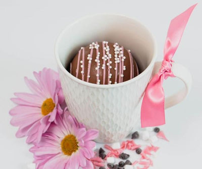 Strawberry Drinking Chocolate Bomb with Mini Marshmallows Box - Lemon And Lavender Toronto